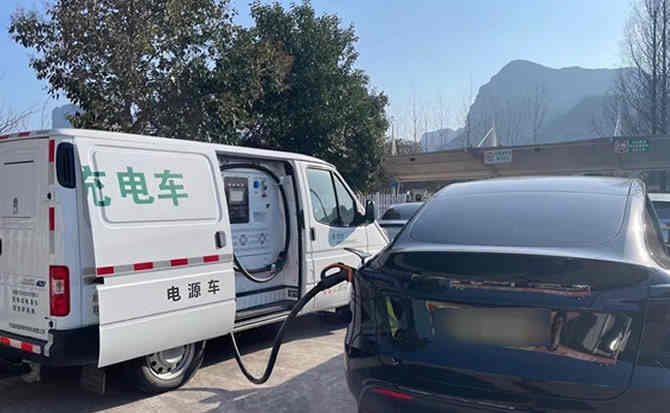 江汉区汽车搭电
